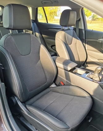 Opel Insignia cena 54900 przebieg: 83850, rok produkcji 2017 z Bydgoszcz małe 529